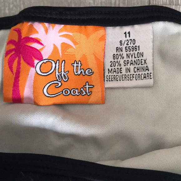 Swimwear size 11 - Picture 4 of 7